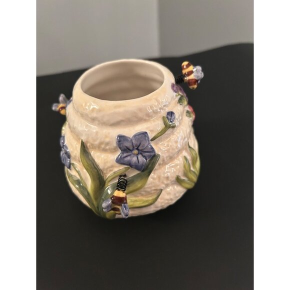 Honeycomb-Inspired Ceramic Tealight Candle Capper Floral & Bumblebee Details - Picture 1 of 8